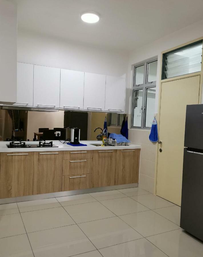 Js Homestay@Iskandar Puteri, Nusajaya 누사자야 외부 사진